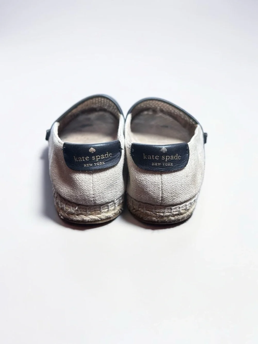 Kate Spade Greer Espadrilles 6.5 Black Perforated Leather Parchment Slip‎ On